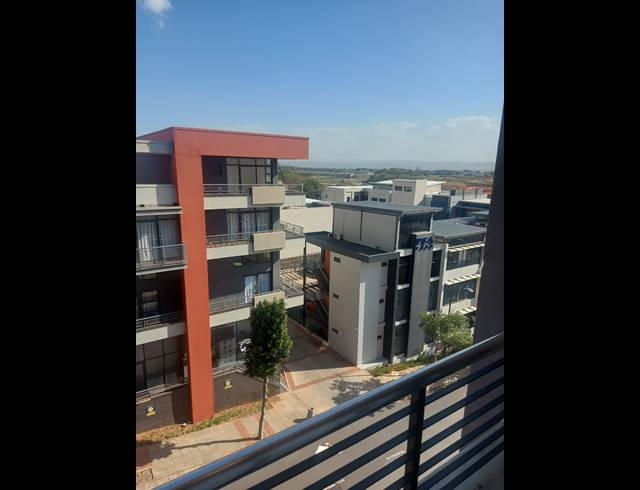 2 BEDROOM APARTMENT TO LET IN UMHLANGA RIDGE